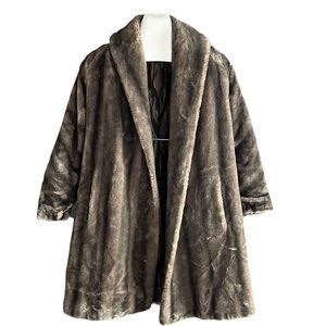 Vintage La France Roma simulated fur coat